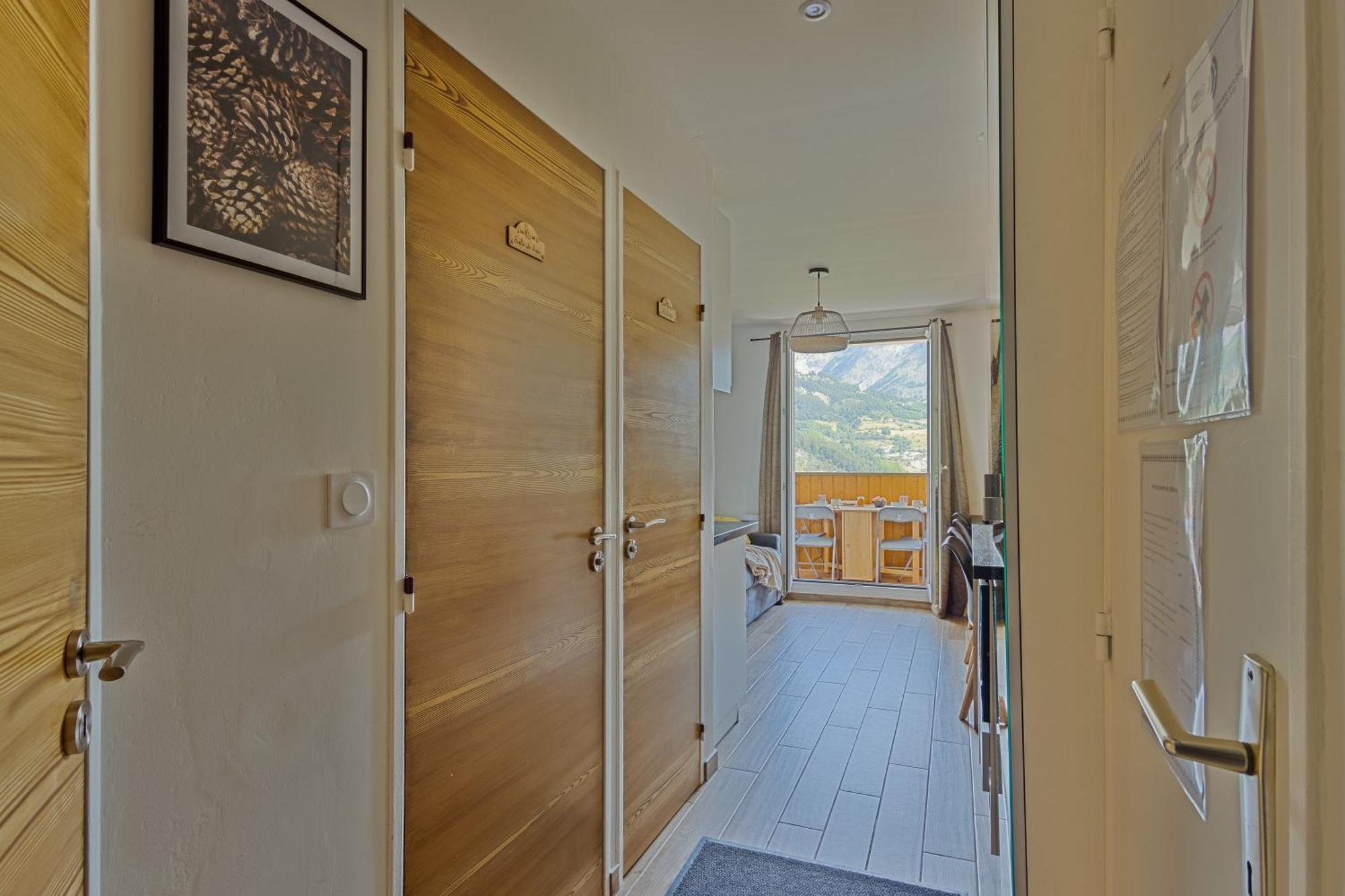 Studio De Charme Avec Vue Sur Le Val D'Allos, Parking Et Wifi Gratuit Eksteriør billede